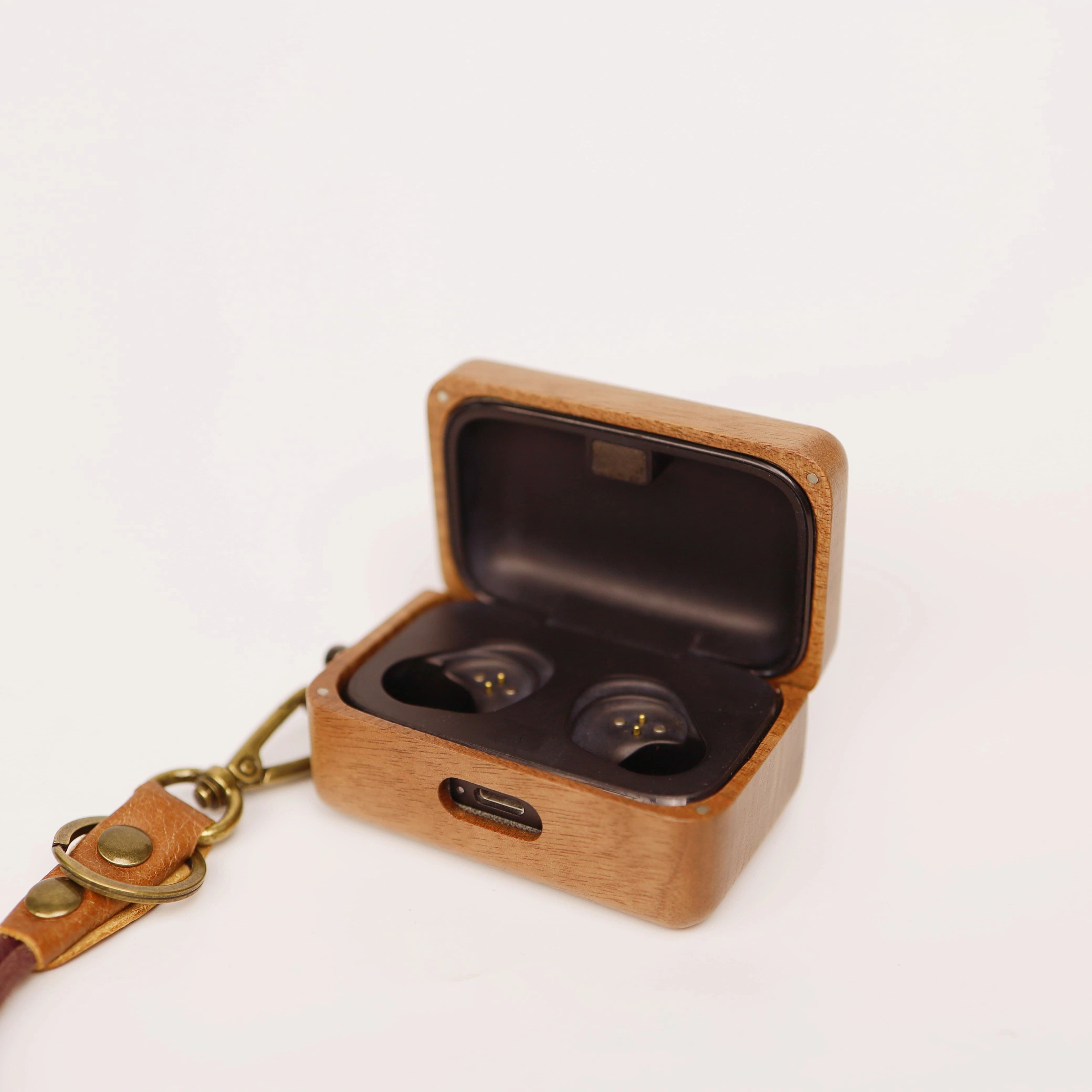 젠하이저 모멘텀 트루 와이어리스 3/4용 호두나무 원목 - Sennheiser Headphone Momentum 4 리뷰 및 가격