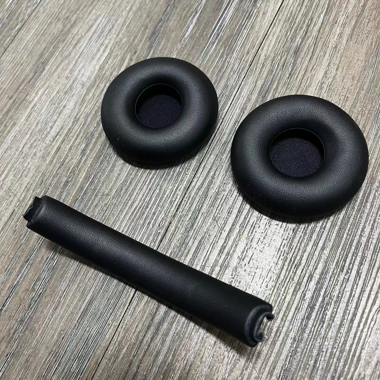 Microsoft Surface Modern Teams - Sennheiser Headphone Momentum 4 리뷰 및 가격